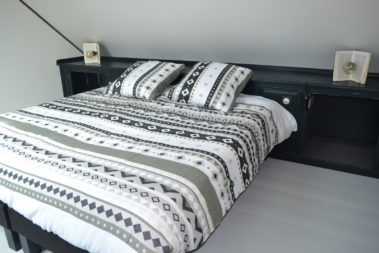 Location 4 personnes BELLE ILE Chambre étage